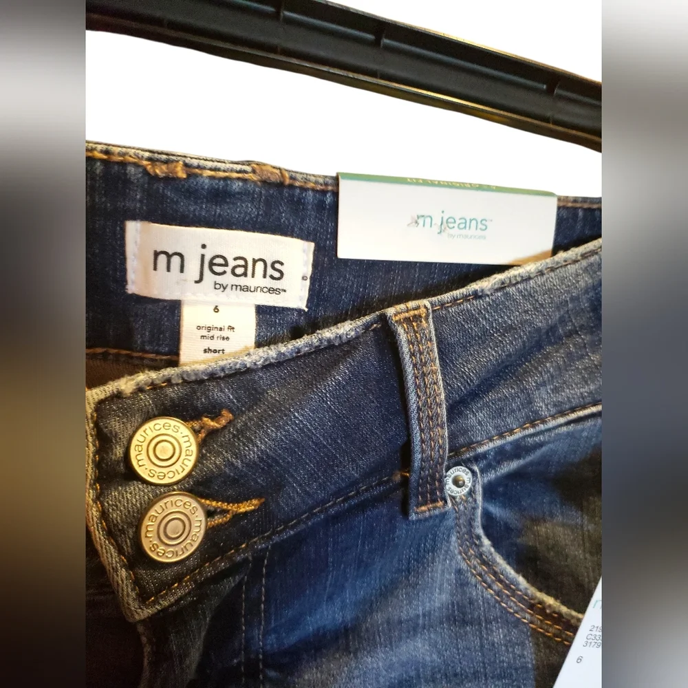 Maurices Nwt Sz 6 Original Fit Denim Shorts - Picture 5 of 5